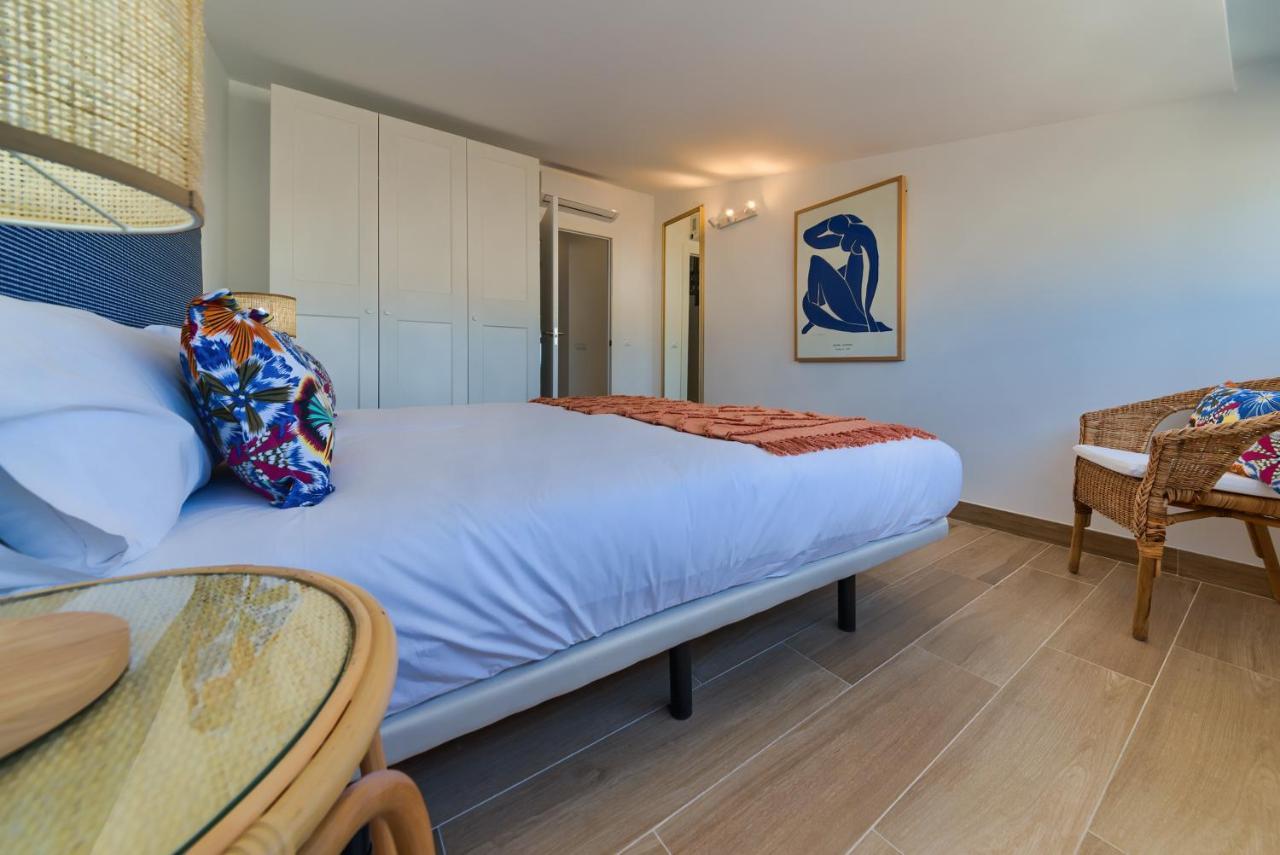 Holidays2Fuengirola Duplex With Stunning Sea View, Terraces,1St Line Beside Port מראה חיצוני תמונה