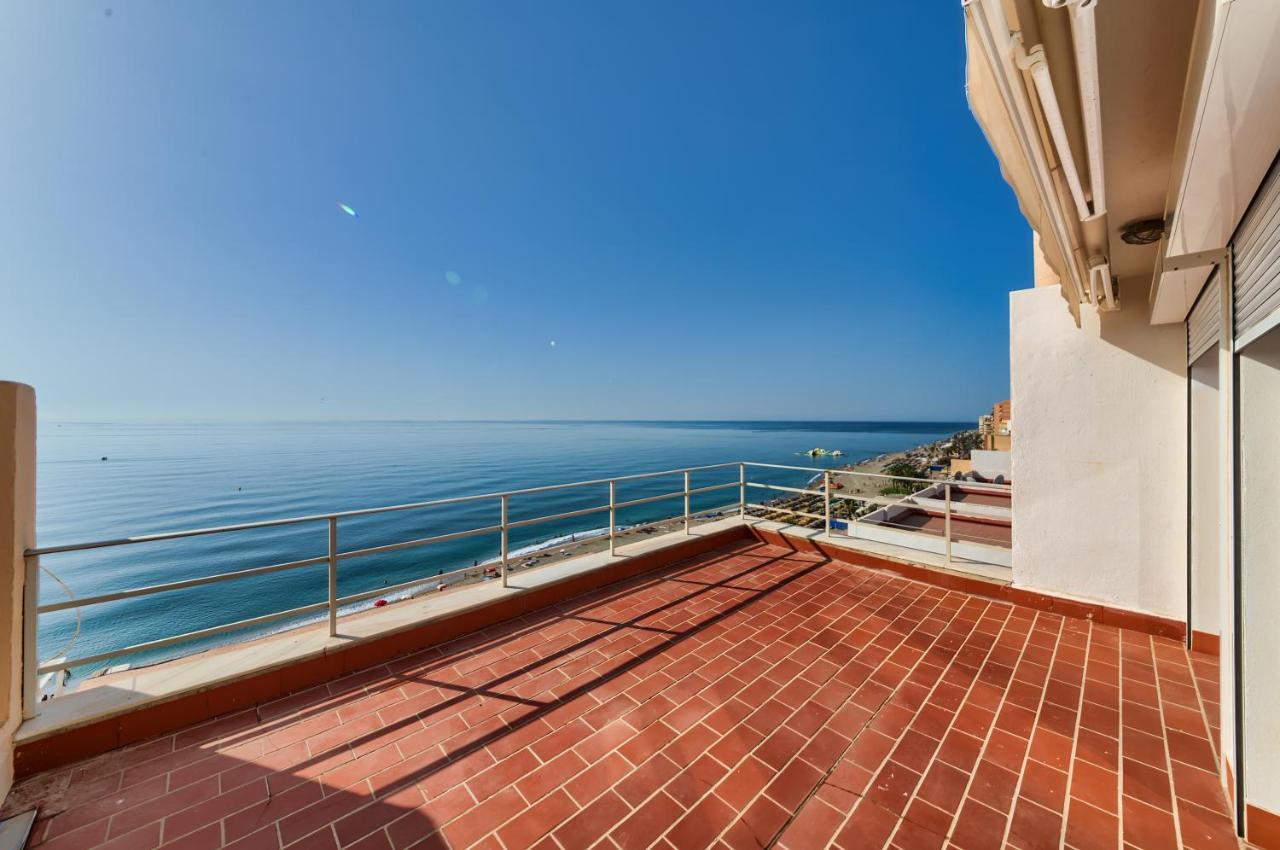 Holidays2Fuengirola Duplex With Stunning Sea View, Terraces,1St Line Beside Port מראה חיצוני תמונה
