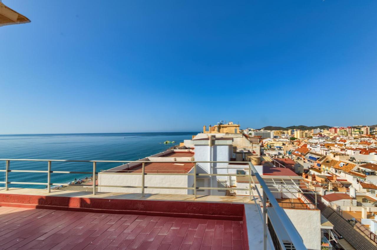 Holidays2Fuengirola Duplex With Stunning Sea View, Terraces,1St Line Beside Port מראה חיצוני תמונה